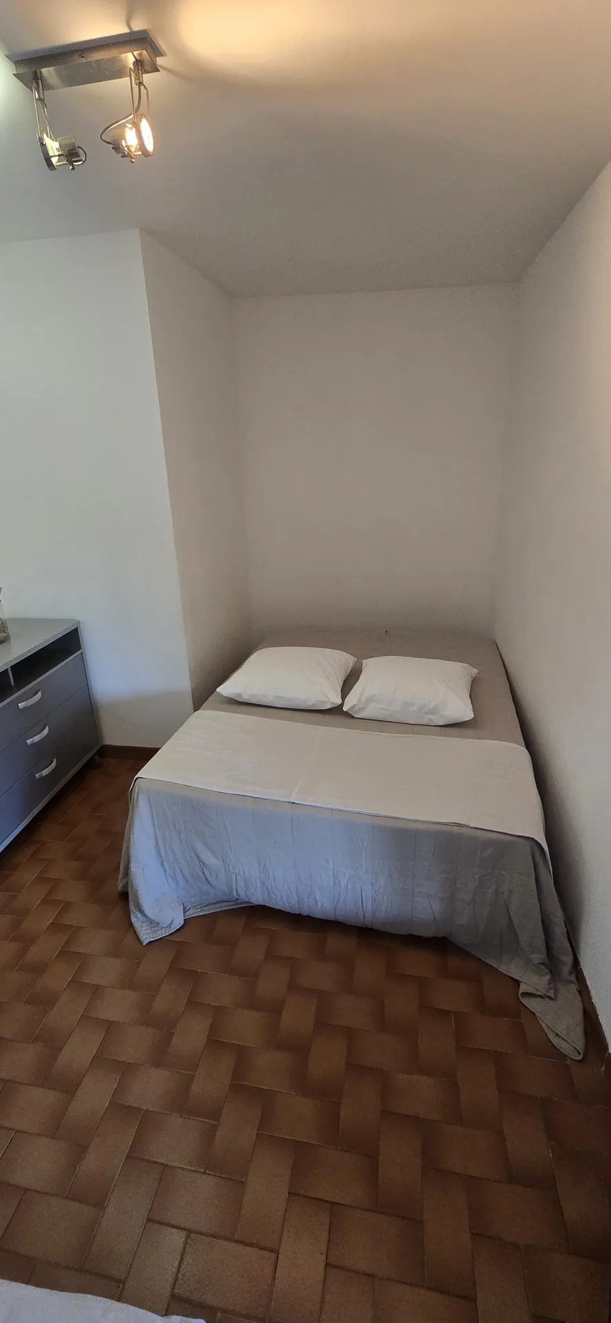 Brustianu – Villa Iche Ruppione Brustianu Chambre 04 Brustianu – Villa Iche Ruppione Brustianu Chambre 04