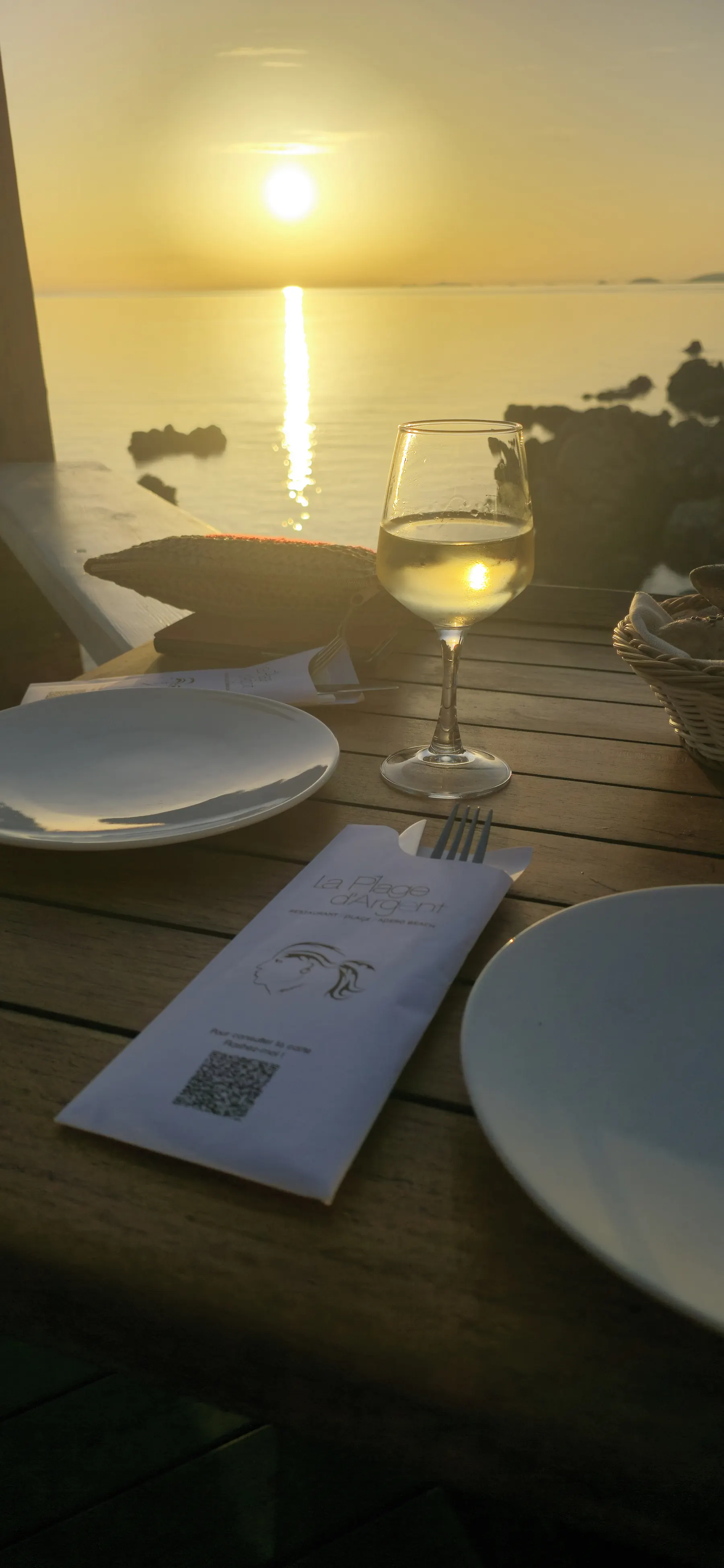 Coucher de soleil à Mare e Sole près du Ruppione et de la Villa Iché-Poggi